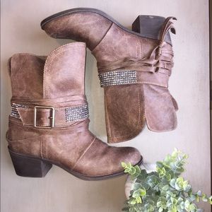 Sparkly heeled boots